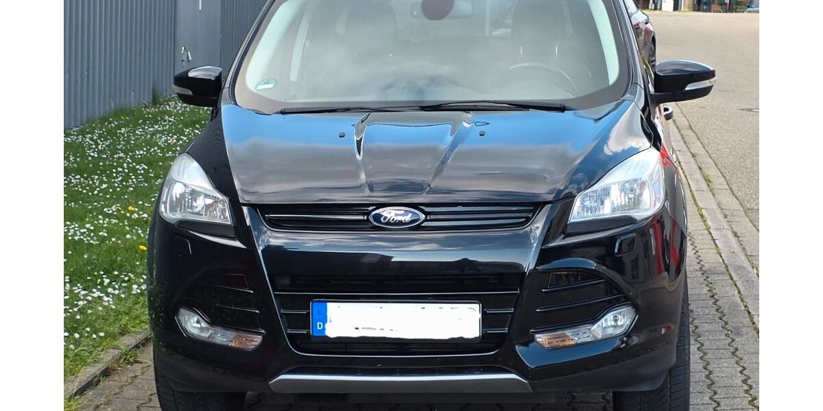 Ford Kuga 101.800 km 10.800 &euro; Bad Krozingen 79189