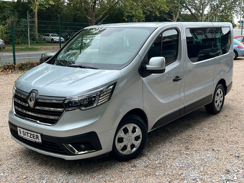 Renault Trafic 79.805 km 23.999 € Duisburg 47137