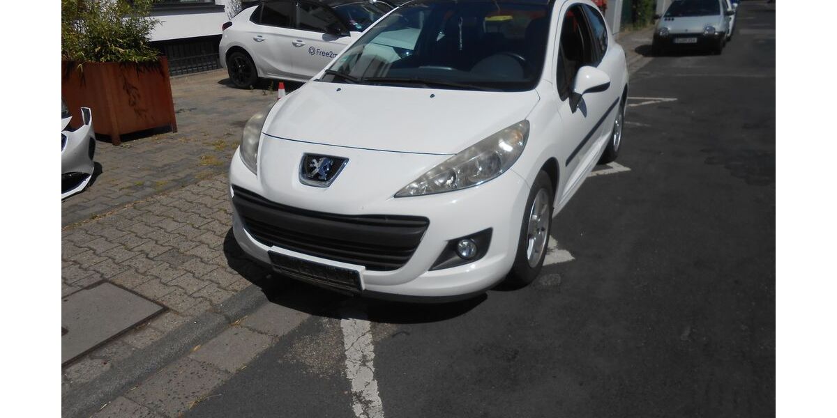 Peugeot 207 198.981 km 1.313 &euro; Wöllstadt 61206