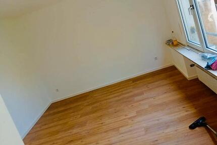 Wohnung Krefeld Cracau - 1.5 Zimmer, 33 m&sup2;, 380&euro; | Angebot:26322713