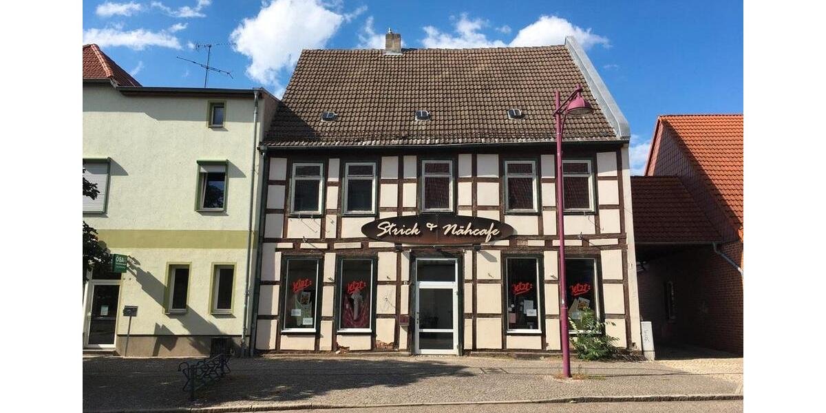 Mehrfamilienhaus, Wohnhaus Genthin - 85.000&euro; | Angebot:26886543