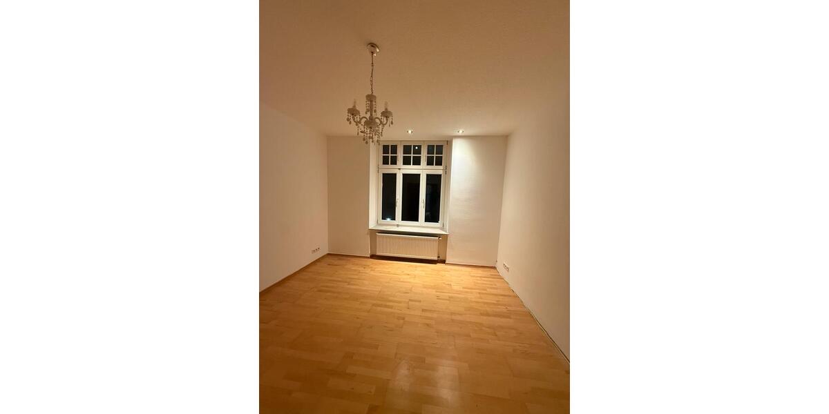 Etagenwohnung Wuppertal Gemarkung Langerfeld - 4 Zimmer, 110 m&sup2;, 975&euro; | Angebot:24991425