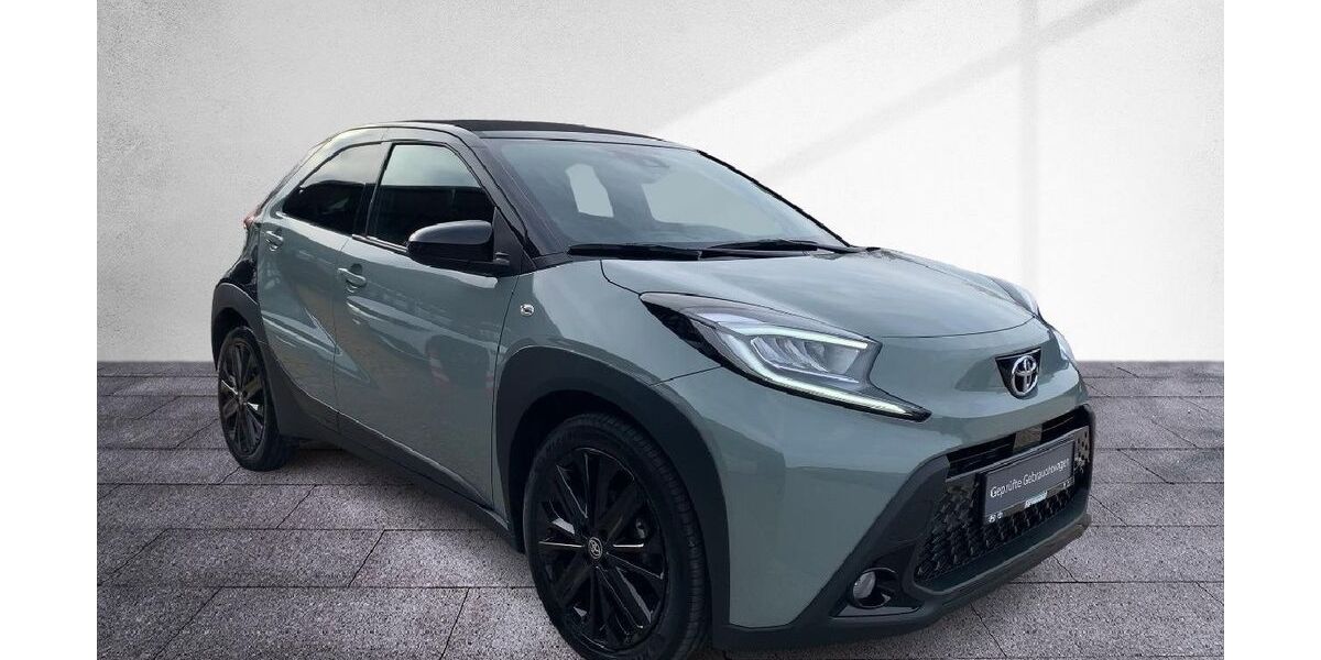 Toyota Aygo (X) 10.720 km 17.490 &euro; Ansbach 91522