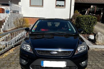 Ford Focus 157.680 km 2.500 &euro; Tuttlingen 78532