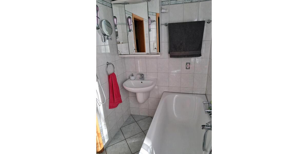 Einfamilienhaus Saalfeld (Saale) - 4 Zimmer, 138 m&sup2;, 220.000&euro; | Angebot:26629652