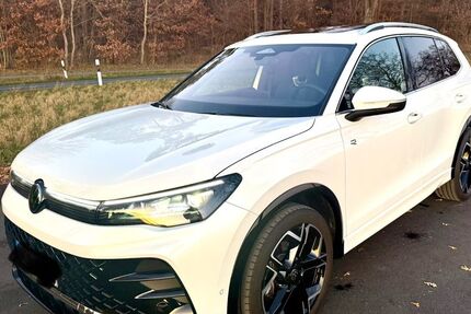 VW Tiguan 17.900 km 42.900 &euro; Wolfsburg 38446