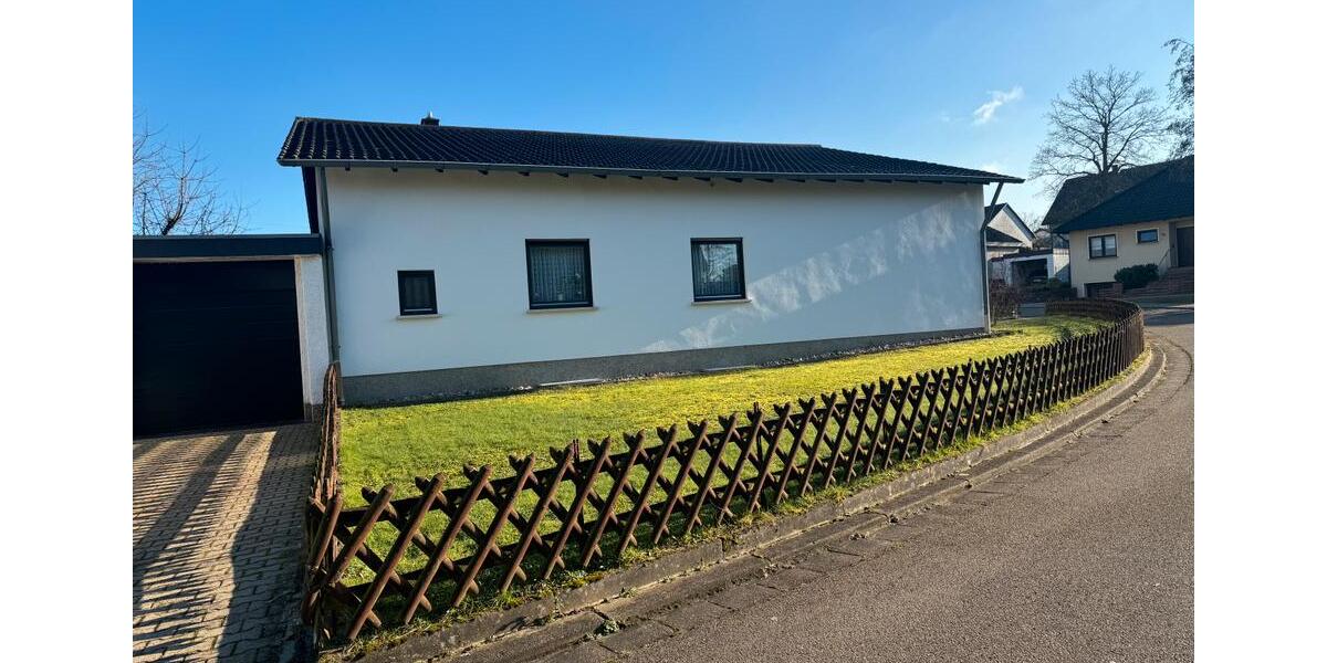 Einfamilienhaus Überherrn - 3 Zimmer, 140 m&sup2;, 1.450&euro; | Angebot:25489094