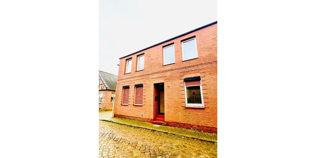 Mehrfamilienhaus, Wohnhaus Krempe - 11 Zimmer, 310 m&sup2;, 239.000&euro; | Angebot:26356457