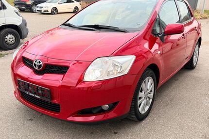 Toyota Auris 132.300 km 7.800 &euro; Aalen-Essingen 73457