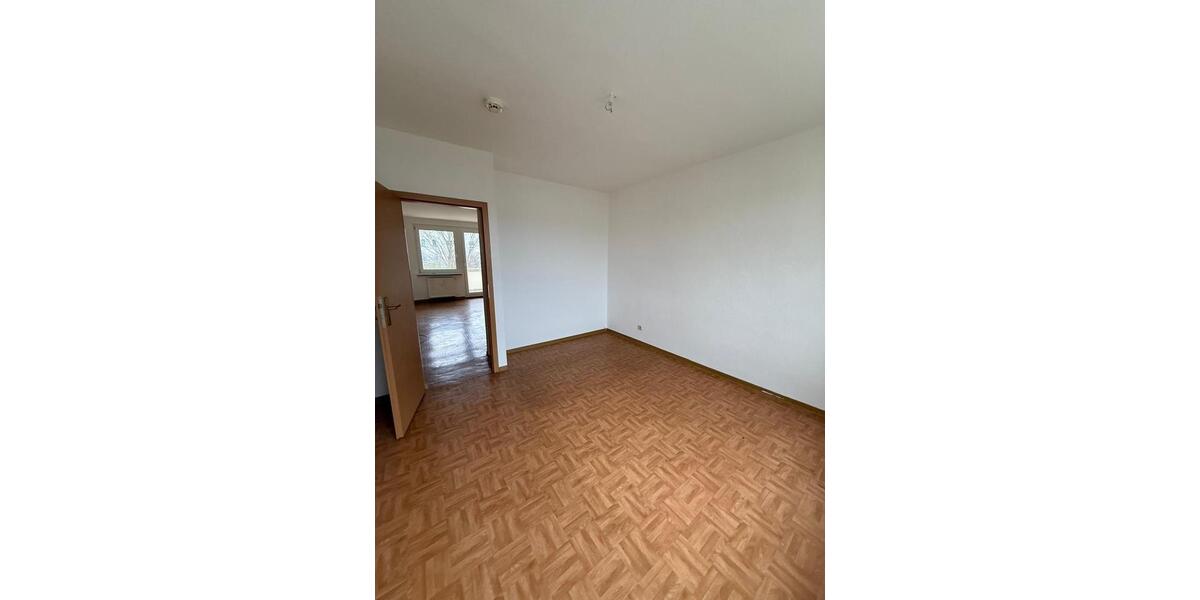 Etagenwohnung Bad Salzungen - 3 Zimmer, 61 m&sup2;, 490&euro; | Angebot:25903546