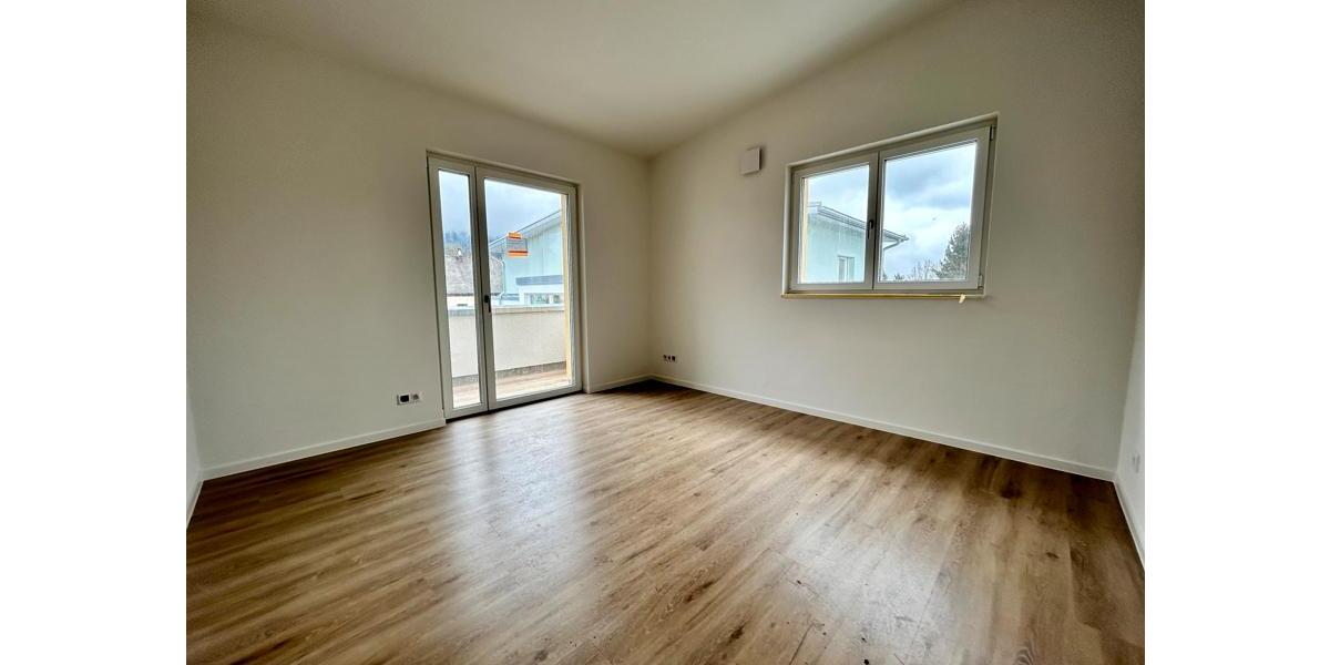 Einfamilienhaus Wehr - 4 Zimmer, 150 m&sup2;, 1.800&euro; | Angebot:26646511