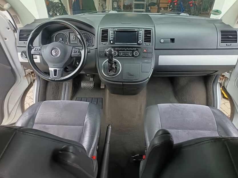 VW T5 Multivan 222.000 km 16.500 € Windorf 94575