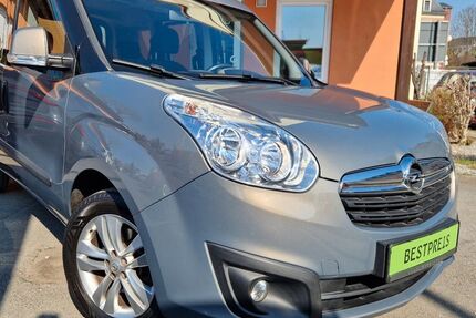 Opel Combo 117.454 km 7.950 &euro; Pirna 01796