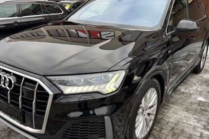 Audi Q7 110.000 km 42.444 &euro; Berlin 13599