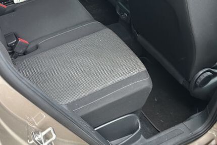 VW Tiguan 181.000 km 13.900 € Krefeld 47804