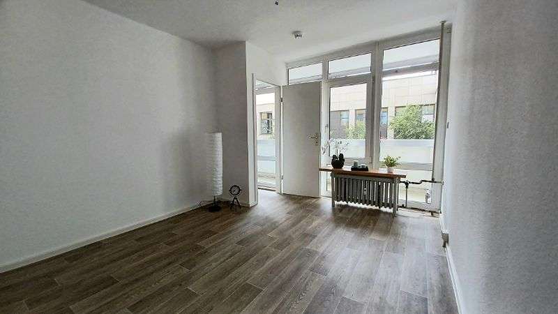 Wohnung zum Mieten in Dessau-Roßlau 357 € 47.01 m²