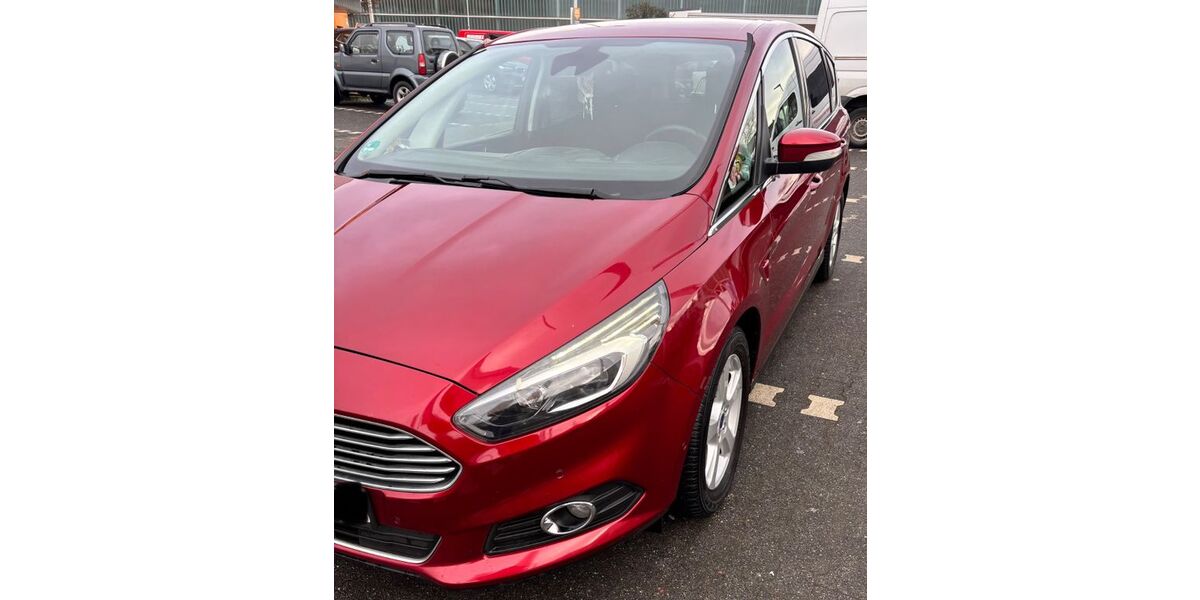 Ford S-Max 245.350 km 9.000 &euro; Bergisch Gladbach 51427
