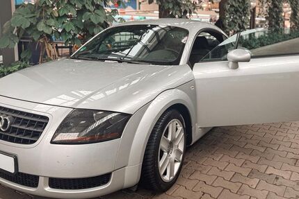 Audi TT 202.000 km 4.200 &euro; Köln 50733