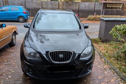 Seat Altea 97.000 km 6.100 € Riemerling 85521