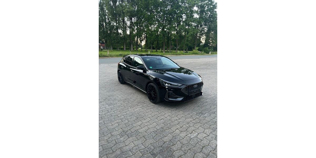 Ford Focus 43.854 km 30.000 &euro; Gütersloh 33335