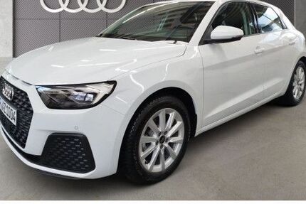 Audi A1 9.900 km 26.250 &euro; Frankfurt am Main 60314