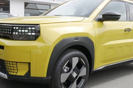 Fiat Grande Panda 1.020 km 23.490 € Steinheim 32839