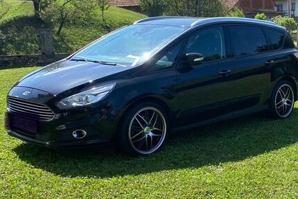 Ford S-Max 158.800 km 13.100 &euro; Hamburg 21031