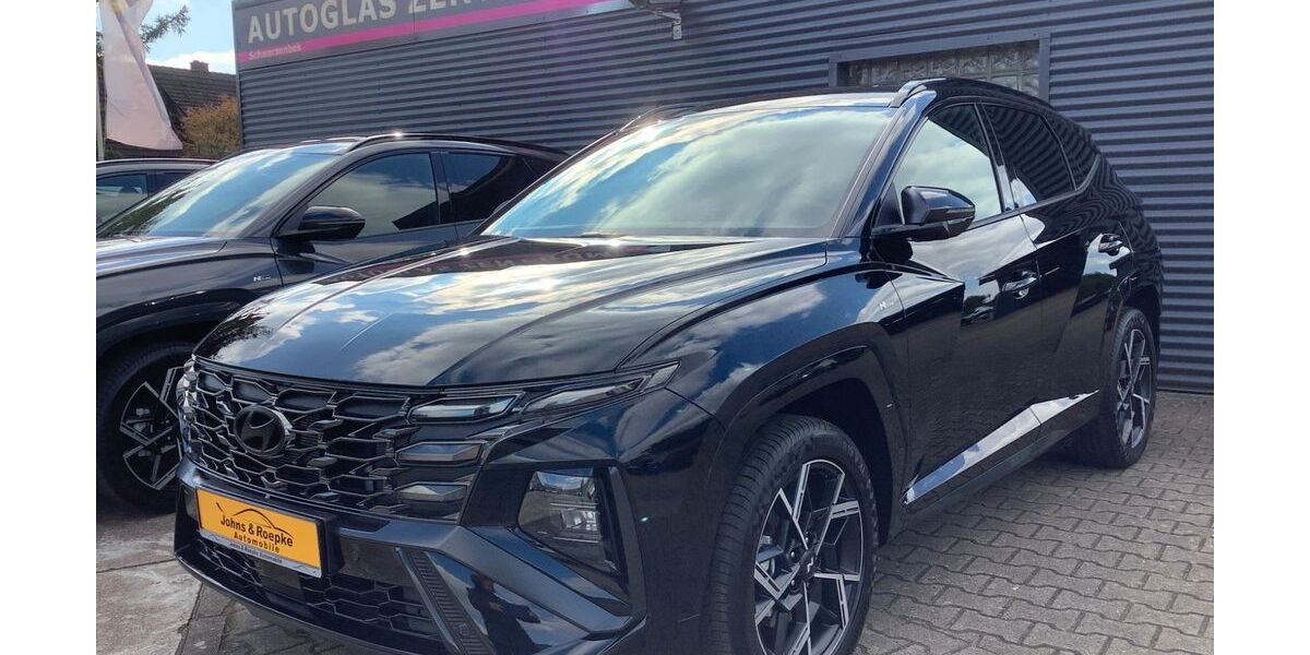 Hyundai TUCSON 3.800 km 34.490 &euro; Schwarzenbek 21493