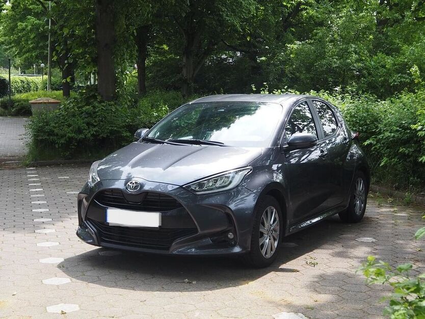 Yaris