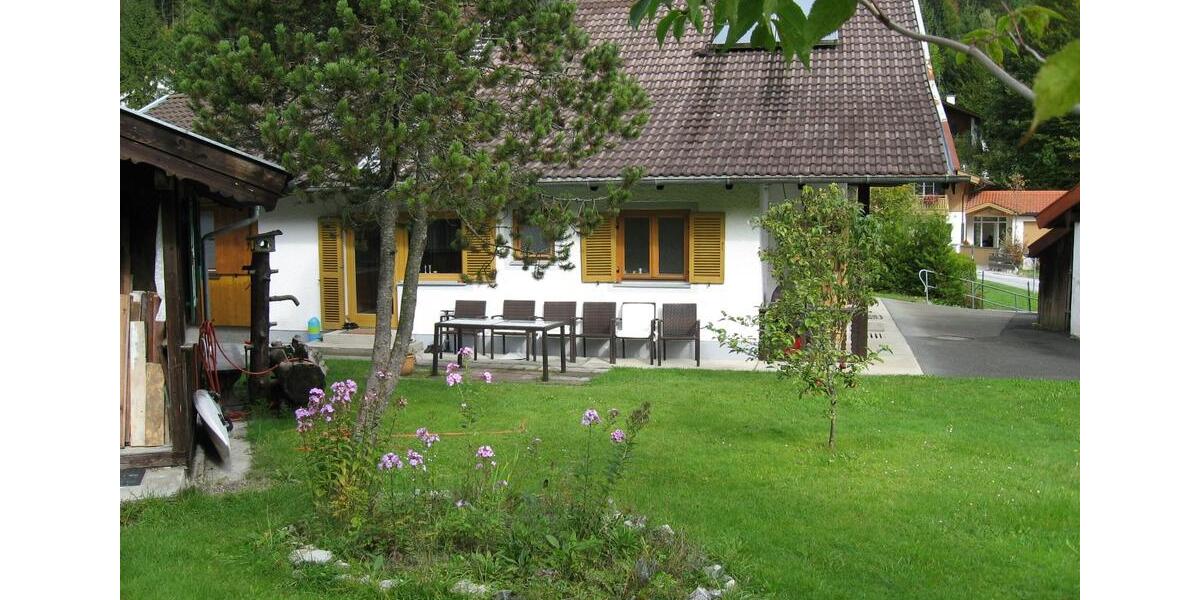 Provisionsfreies urbayerisches EFH auf großem Grundstück 5 zimmer