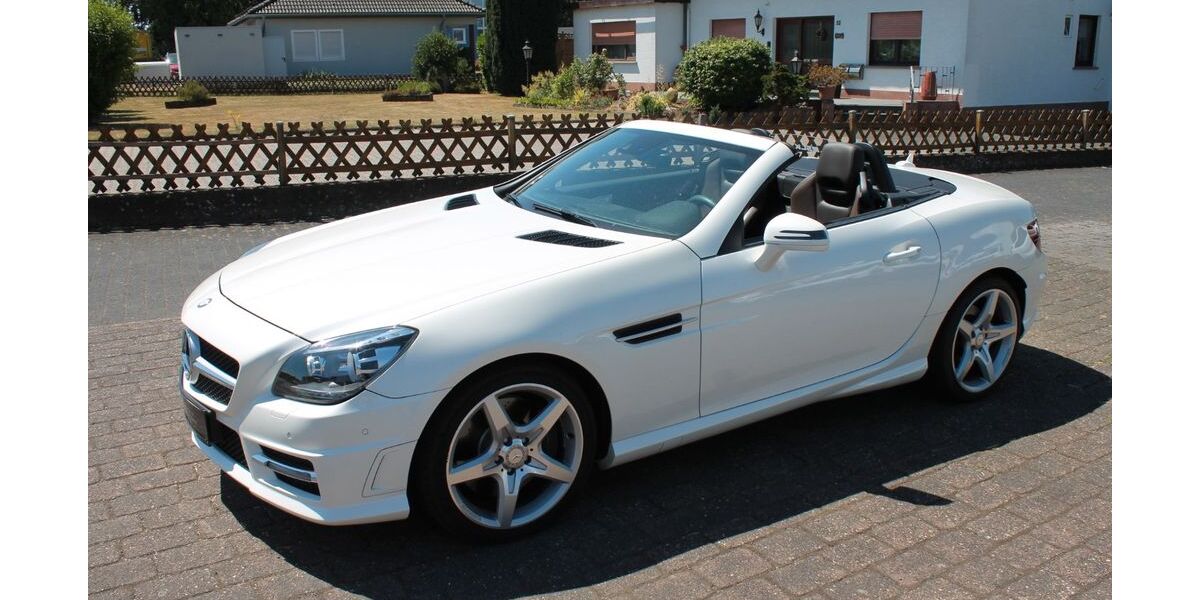 Mercedes-Benz SLK 200 53.593 km 19.950 &euro; Badem 54657