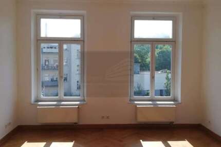 Wohnung zum Mieten in Leipzig 2.200 € 200 m² 5 zimmer