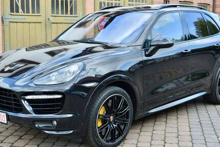 Porsche Cayenne 166.395 km 32.600 &euro; Erlenbach a. Main 63906