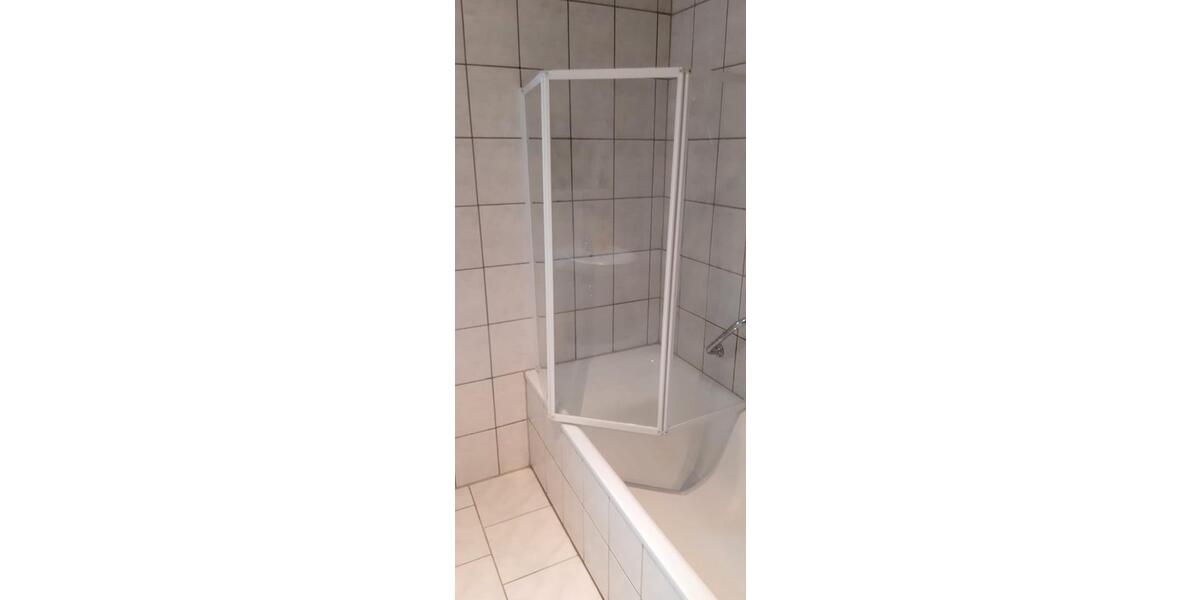 Etagenwohnung Merchweiler - 3 Zimmer, 130 m&sup2;, 680&euro; | Angebot:26354983