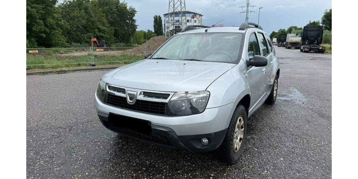 Dacia Duster 204.000 km 4.499 &euro; lahr 77933
