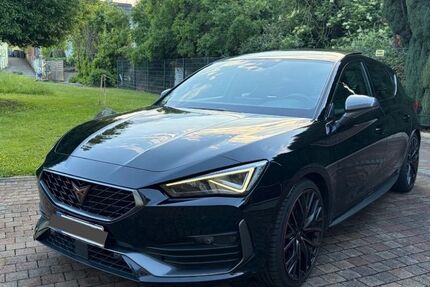 Cupra Leon 48.500 km 28.999 &euro; Troisdorf 53844