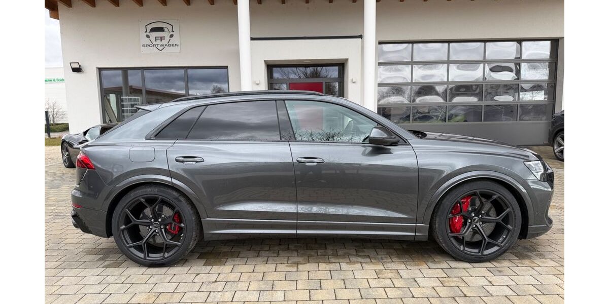 Audi RSQ8 1.150 km 141.880 &euro; Pilsting 94431