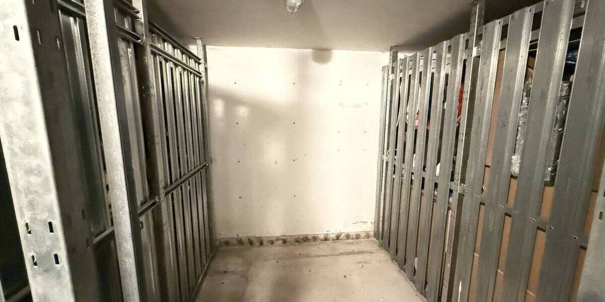Etagenwohnung Zwickau Marienthal - 4 Zimmer, 75 m&sup2;, 110.000&euro; | Angebot:26176737