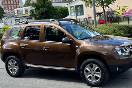 Dacia Duster 65.000 km 9.499 &euro; Chemnitz 09119