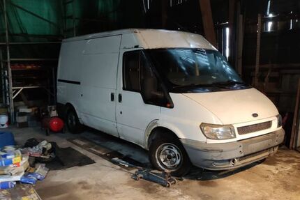 Ford Transit 114.000 km 2.900 &euro; Hamburg 21035