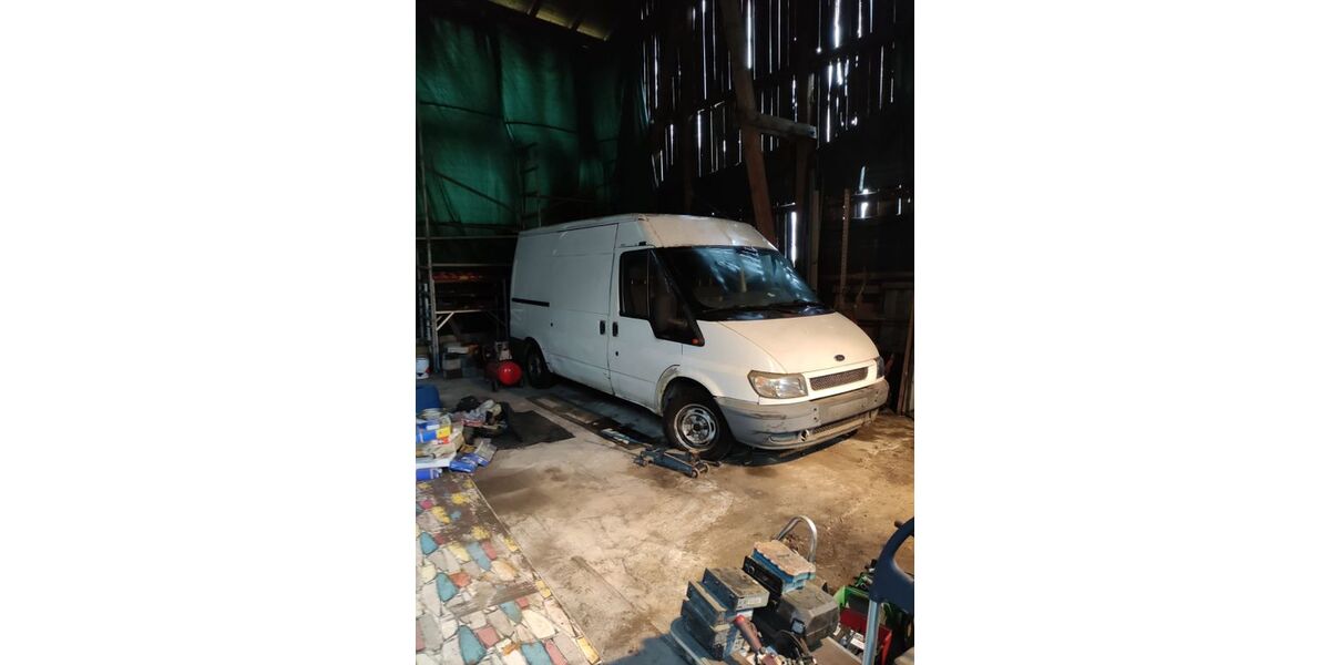 Ford Transit 114.000 km 2.900 &euro; Hamburg 21035