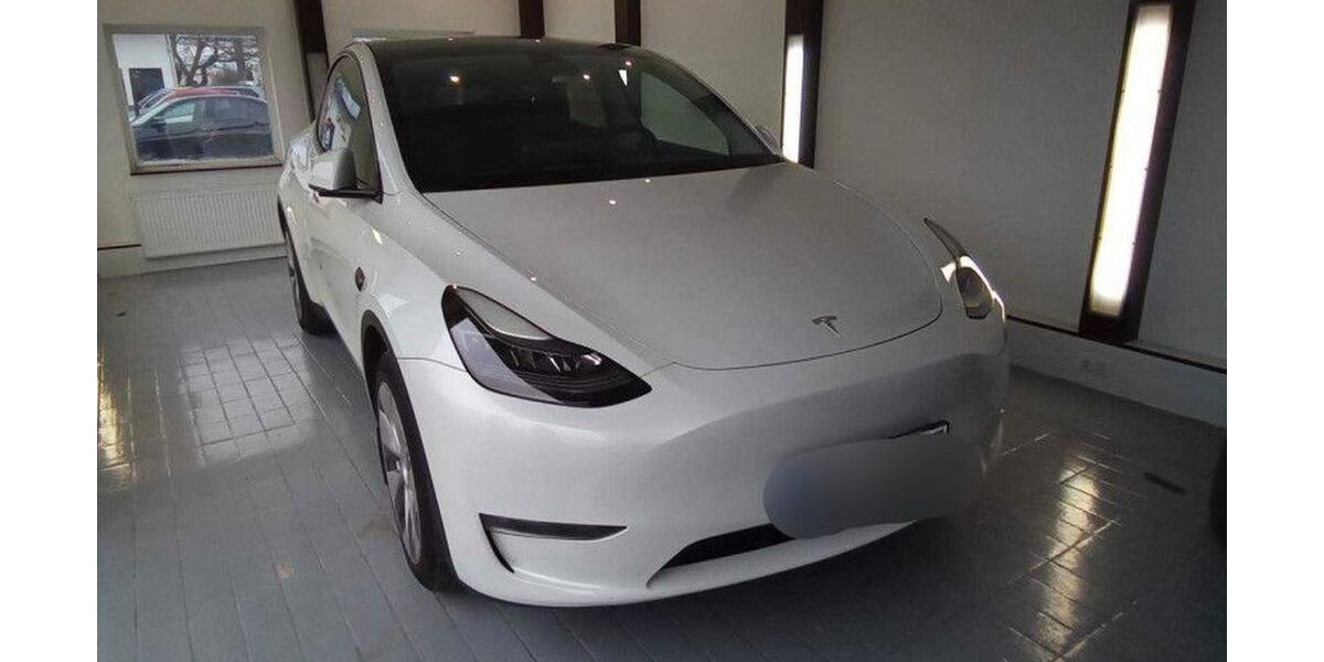 Tesla Model Y 77.237 km 22.980 &euro; Hamburg 22765