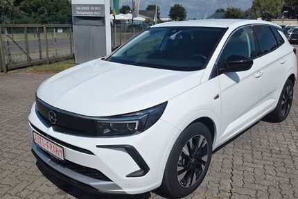 Opel Grandland (X) 53.327 km 20.990 € Wittenberge 19322