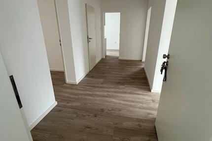 Wohnung Jülich - 5 Zimmer, 100 m&sup2;, 1.600&euro; | Angebot:26543510