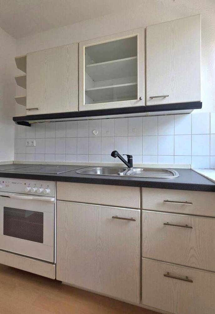 Frohnhausen: Schöne, ruhige 2,5-Zimmer-Wohnung mit EBK sucht neue Mieter
