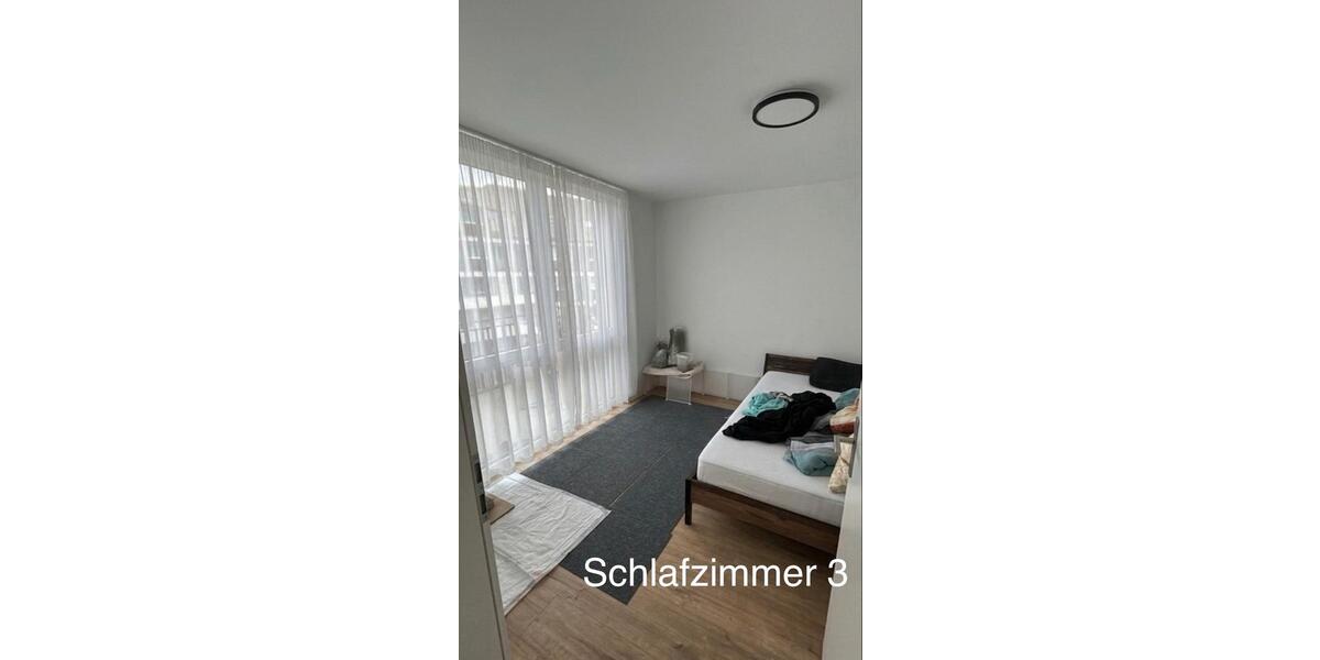 Etagenwohnung Duisburg Mittelmeiderich - 4 Zimmer, 93 m&sup2;, 1.150&euro; | Angebot:26652868