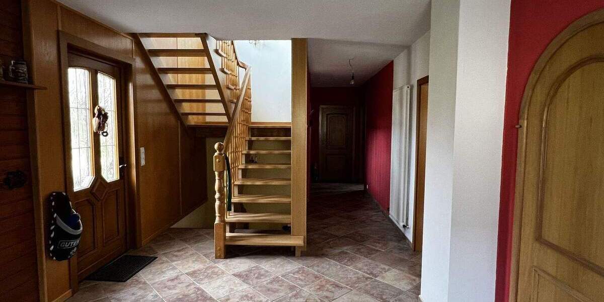 Mehrfamilienhaus, Wohnhaus Königsee - 6 Zimmer, 190 m&sup2;, 365.000&euro; | Angebot:25042183