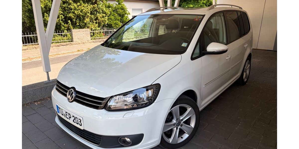 VW Touran 118.000 km 13.500 &euro; Rottenburg 72108