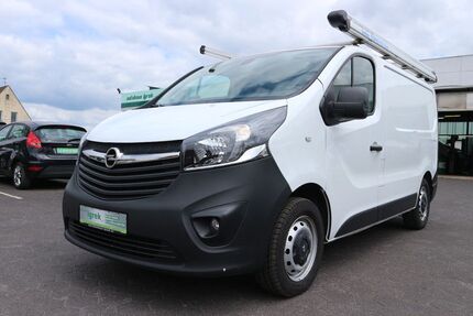 Opel Vivaro 102.885 km 12.990 &euro; Paderborn Schloß-Neuhaus 33104