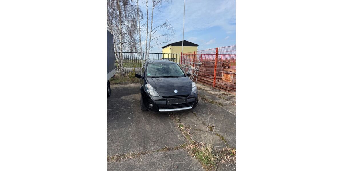 Renault Clio 198.000 km 2.500 &euro; Leipzig 04249